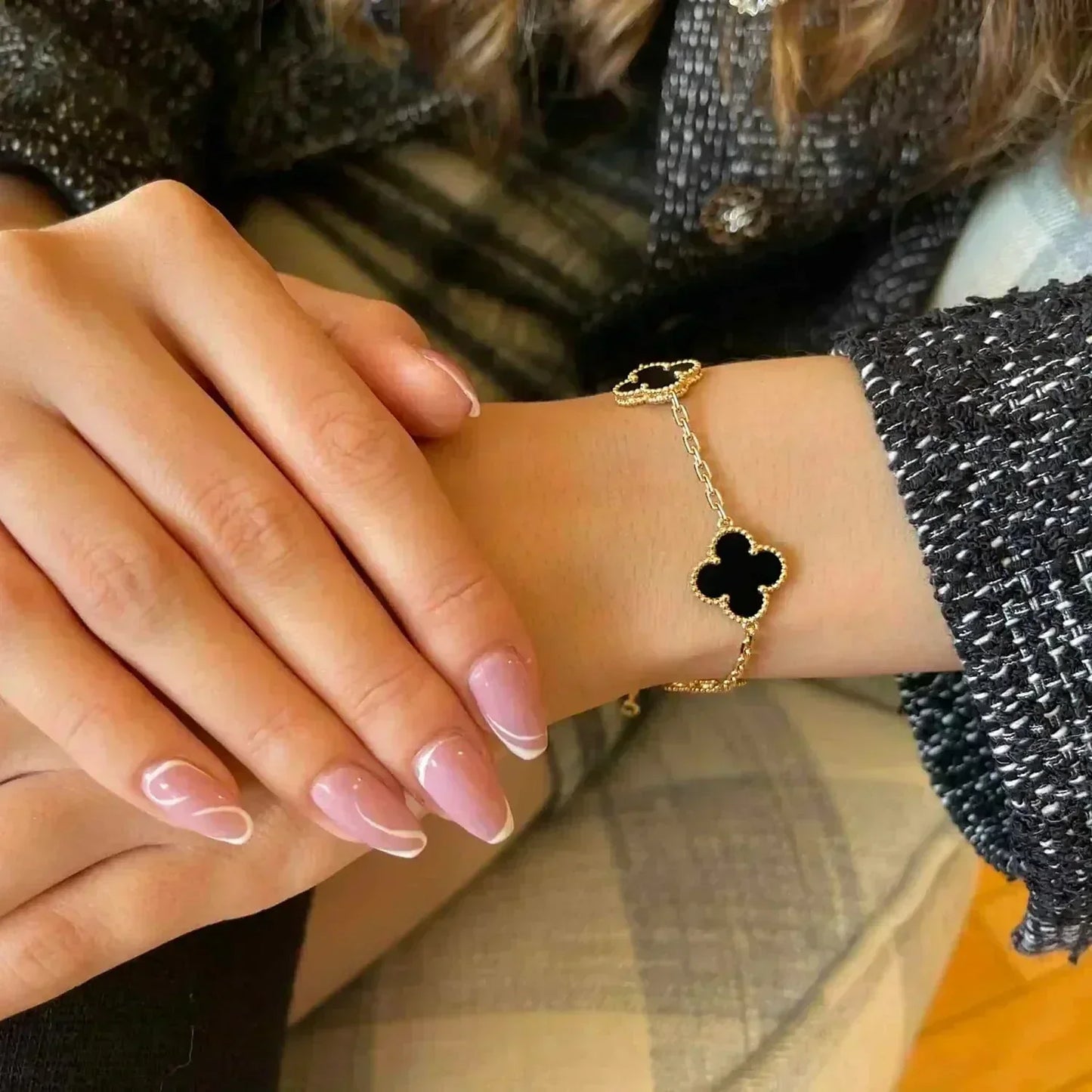 [Lora-Jewelry]CLOVER  5 MOTIFS BLACK ONYX BRACELET
