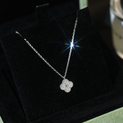 [Lora-Jewelry] COLLIER PENDENTIF MINI CLOVER 9,5 MM EN DIAMANT