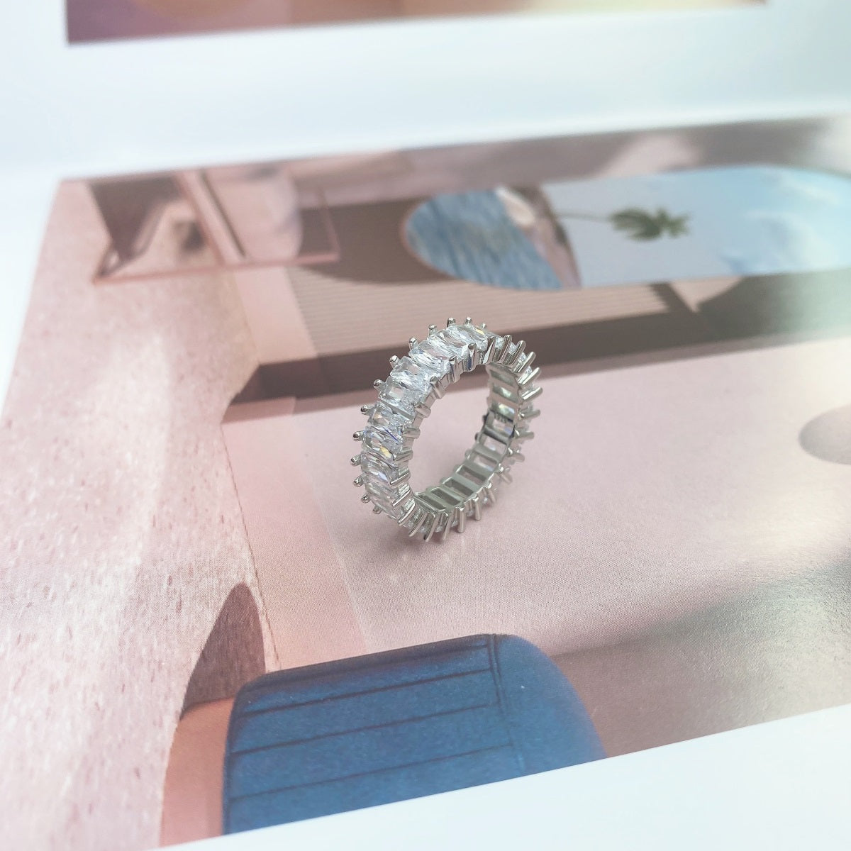 [Lora-Jewelry] Bague unique et colorée à taille radiante