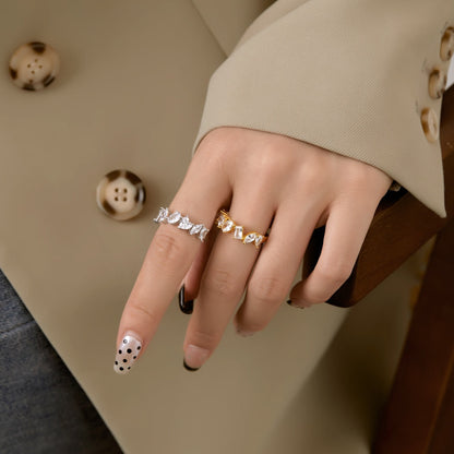 [Lora-Jewelry] Bague délicate à plusieurs coupes