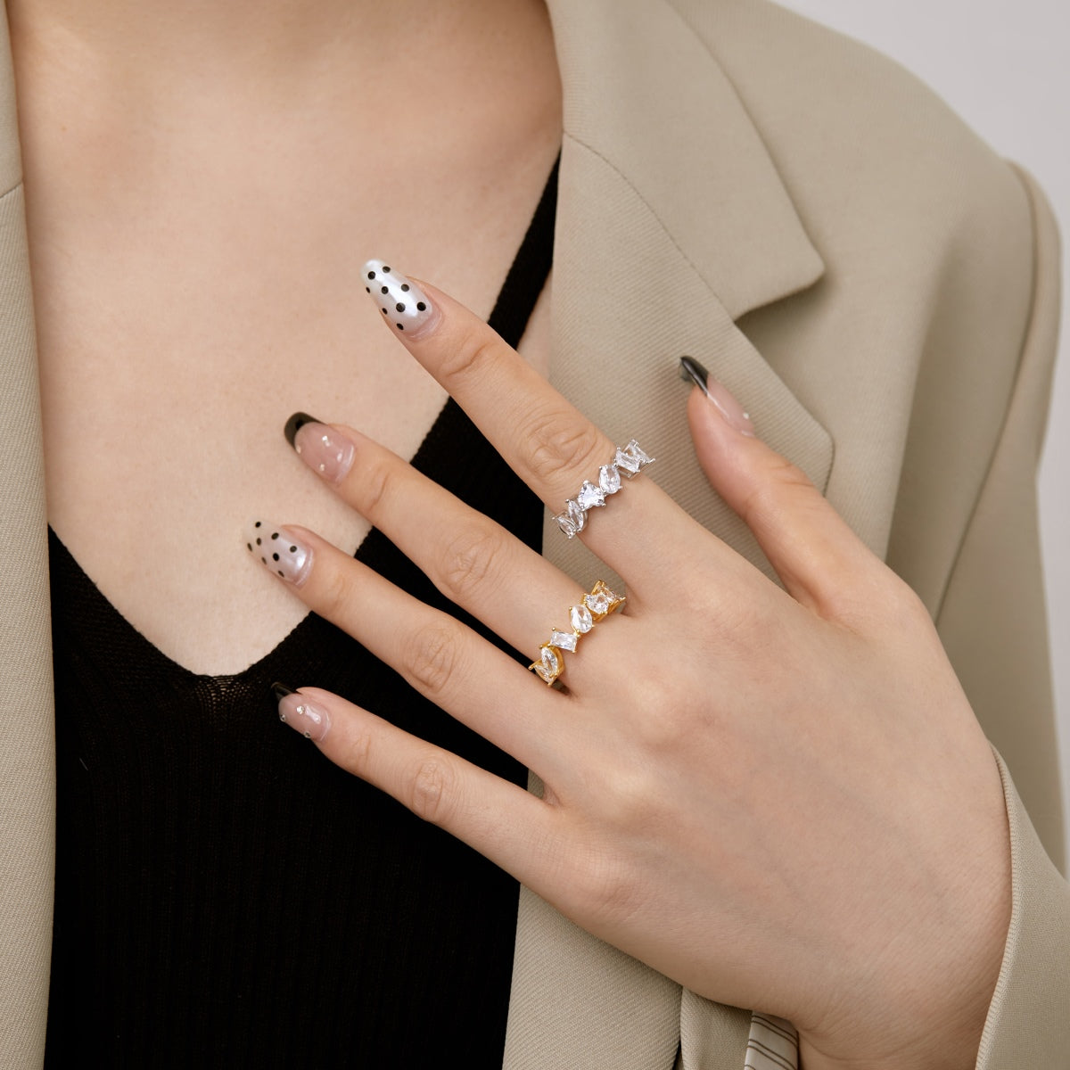 [Lora-Jewelry] Bague délicate à plusieurs coupes