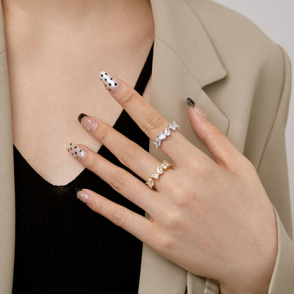 [Lora-Jewelry] Bague délicate à plusieurs coupes