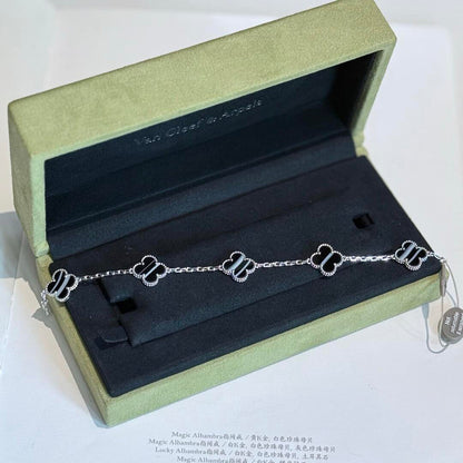 [Lora-Jewelry]CLOVER 5 MOTIF VEINED ONYX BRACELET SILVER