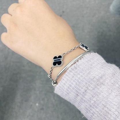 [Lora-Jewelry]CLOVER 5 MOTIF VEINED ONYX BRACELET SILVER