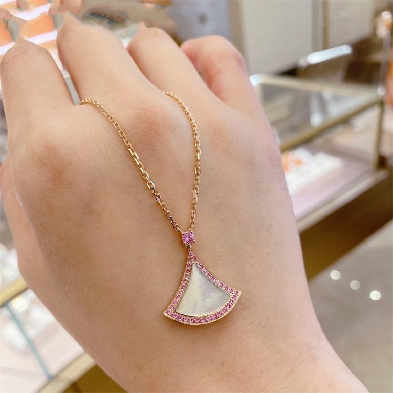 [ローラジュエリー]ドリームネックレス モップ ダイヤモンド ピンク