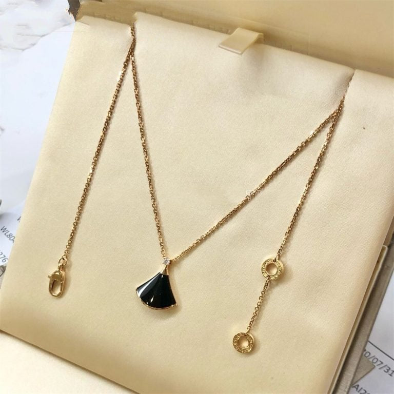 [ローラジュエリー]ドリームネックレス オニキス ダイヤモンド1個