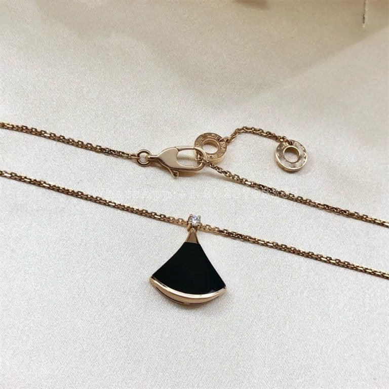 [ローラジュエリー]ドリームネックレス オニキス ダイヤモンド1個
