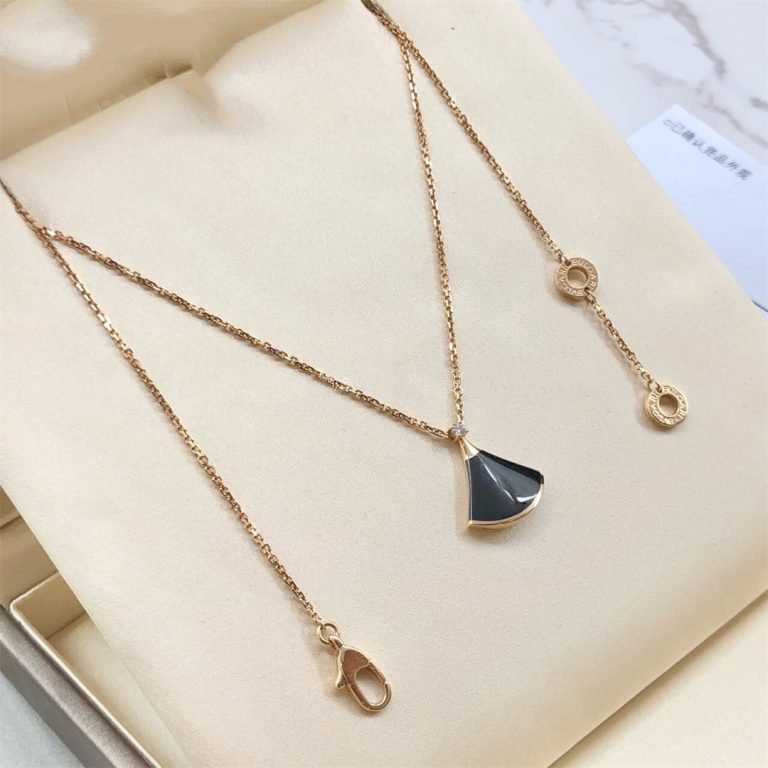 [ローラジュエリー]ドリームネックレス オニキス ダイヤモンド1個