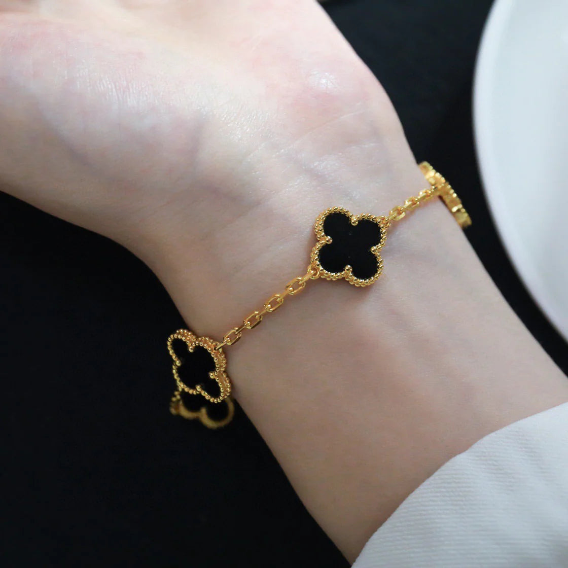 [Lora-Jewelry]CLOVER  5 MOTIFS BLACK ONYX BRACELET