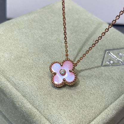 [Lora-Jewelry]CLOVER 15MM DIAMOND PINK MOP NECKLACE