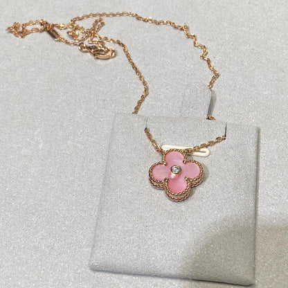 [Lora-Jewelry]CLOVER 15MM DIAMOND PINK MOP NECKLACE