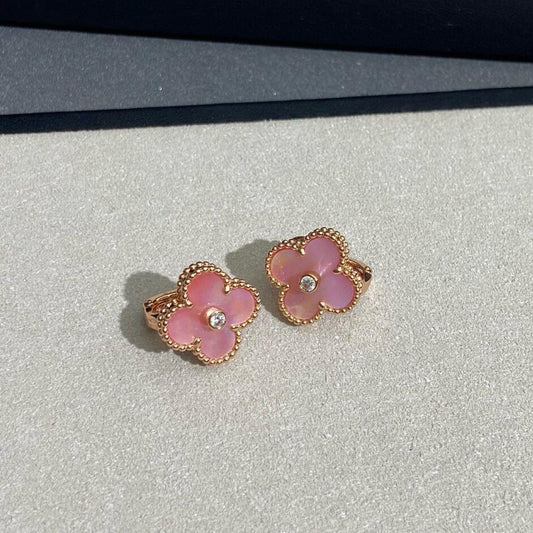 [Lora-Jewelry]CLOVER MEDIUM 1 DIAMOND PINK EARRINGS