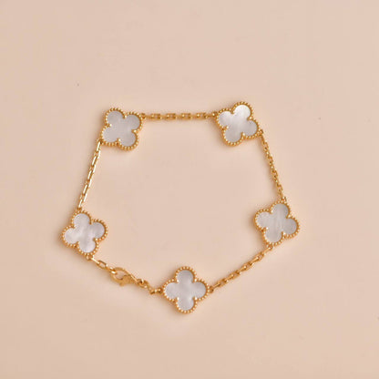 [Lora-Jewelry]BRACELET EN NACRE BLANCHE À 5 MOTIFS TRÈFLE 